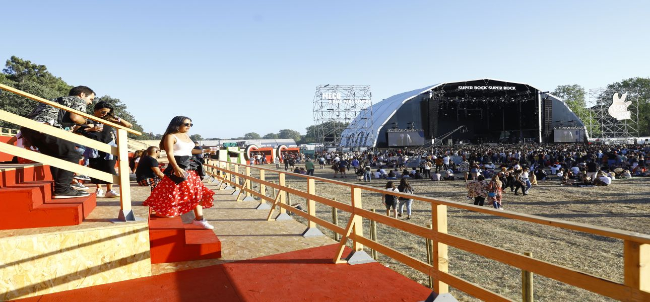 Lissabon wird zur Open-Air Bühne: Legendäre Musikfestivals finden 2022 wieder statt