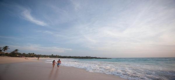 Heiratsantrag unter Palmen auf St. Maarten: Verlobung unter Wasser oder im Sessellift