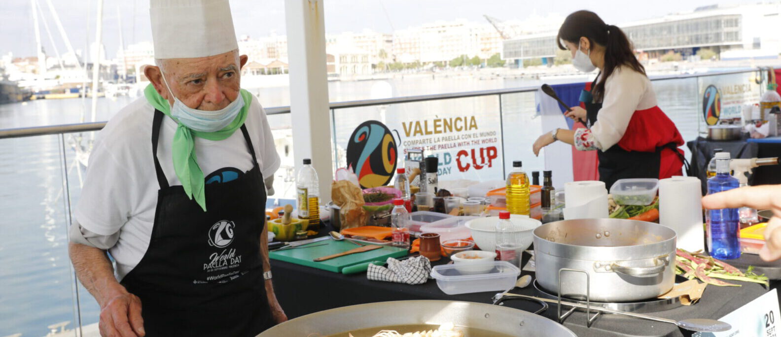 Die Suche nach den besten Paella-Köchen für den World Paella Day CUP 2022 hat begonnen